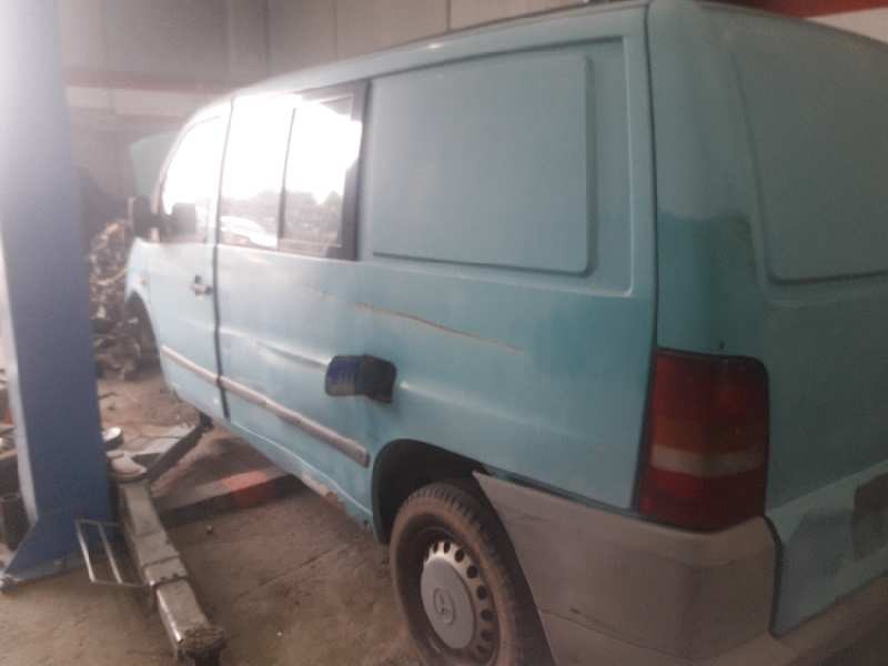 mercedes-benz vito (w638) caja cerrada del año 1999