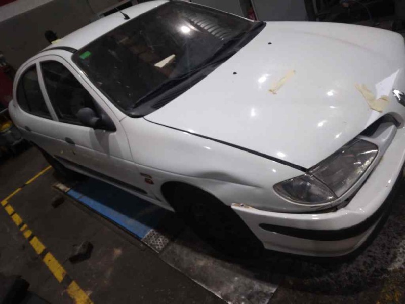 renault megane i classic (la0) del año 1997