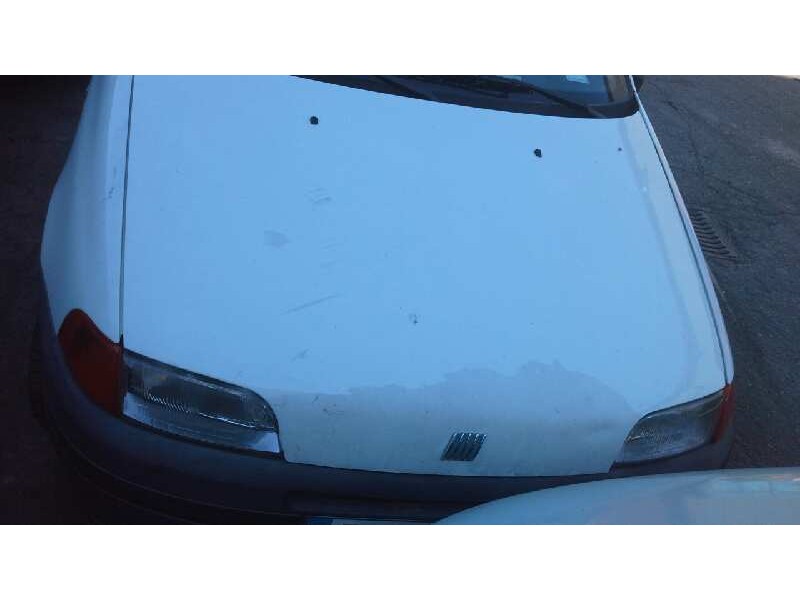 fiat punto berlina (176) del año 1999