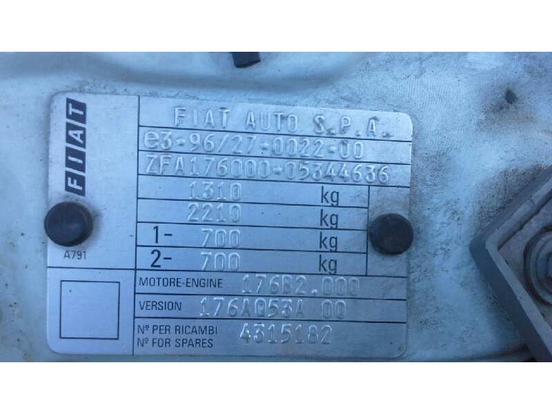 fiat punto berlina (176) del año 1999