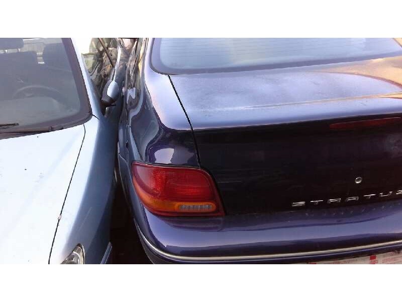 chrysler stratus berlina (ja) del año 2000