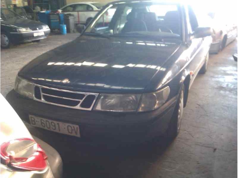 saab 900 berlina del año 1994