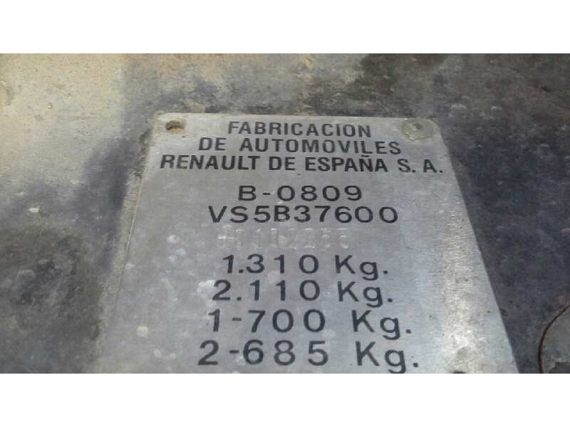 renault r-11 del año 1986