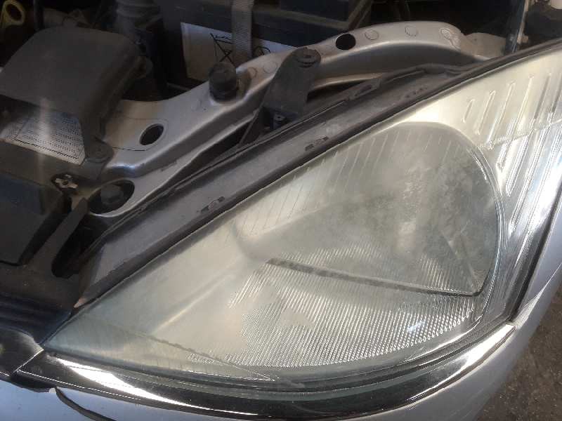 ford focus berlina (cak) del año 1999