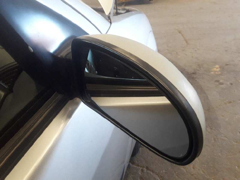 ford focus berlina (cak) del año 1999