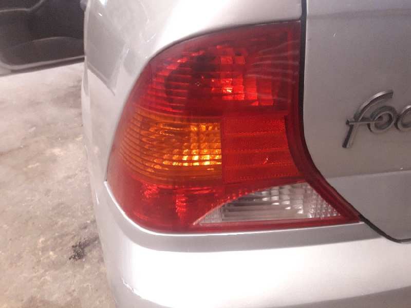 ford focus berlina (cak) del año 1999