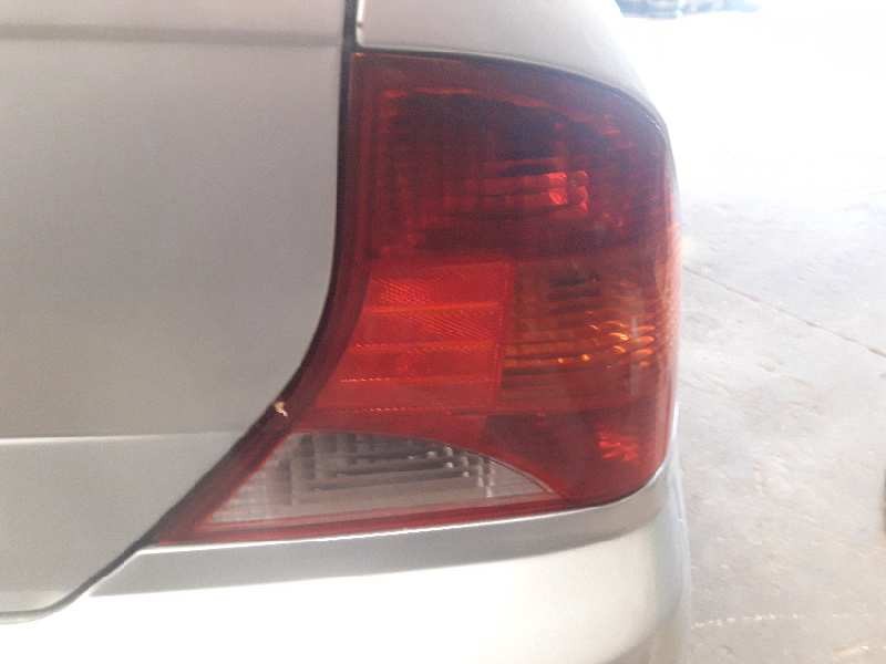 ford focus berlina (cak) del año 1999