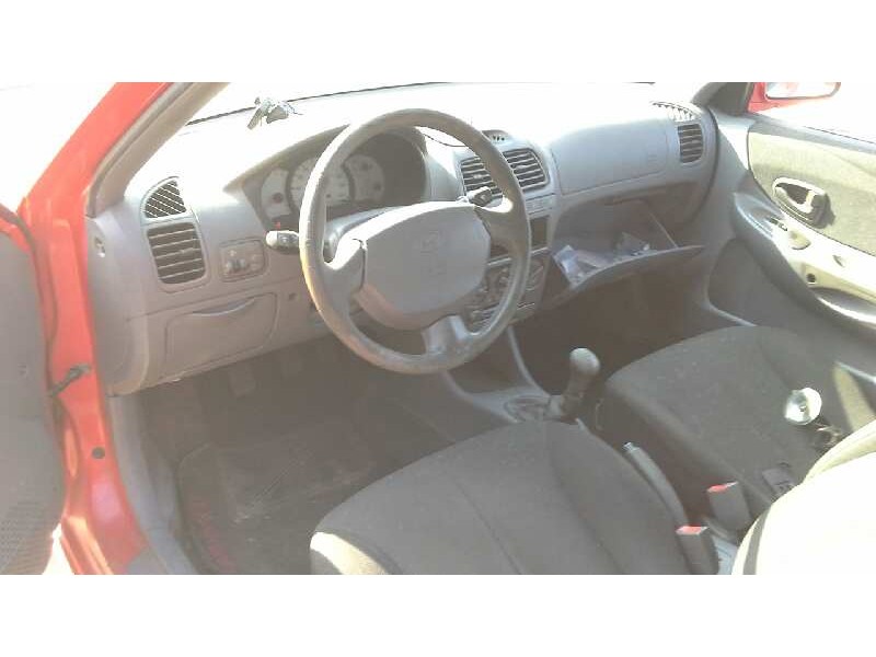 hyundai accent (lc) del año 2000