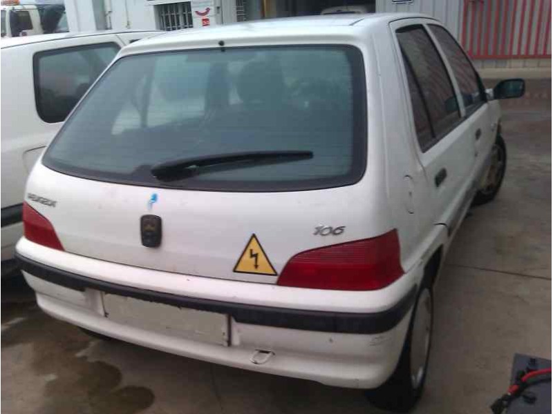 peugeot 106 (s2) del año 2000