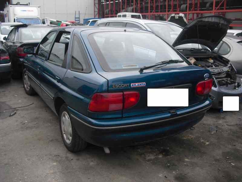 ford escort berlina/turnier del año 1994