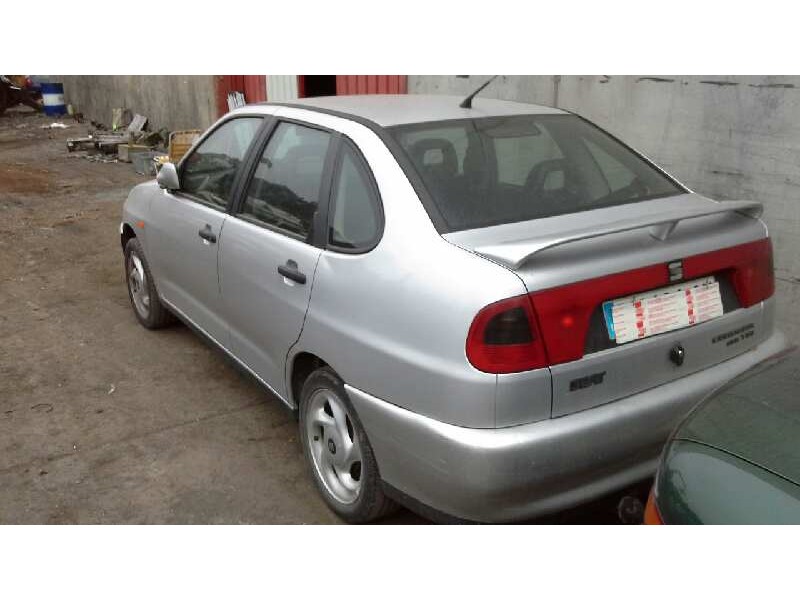 seat cordoba berlina (6k2) del año 1996