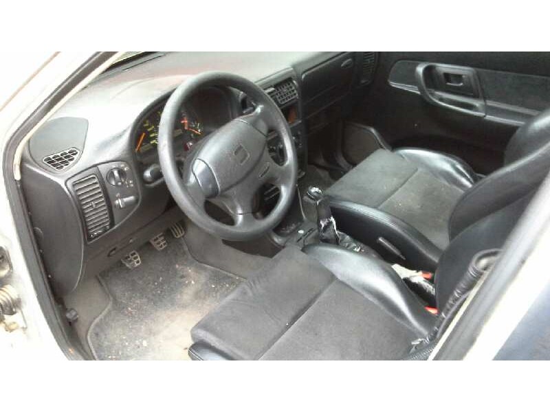 seat cordoba berlina (6k2) del año 1996