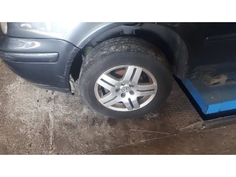 volkswagen golf iv berlina (1j1) del año 2000