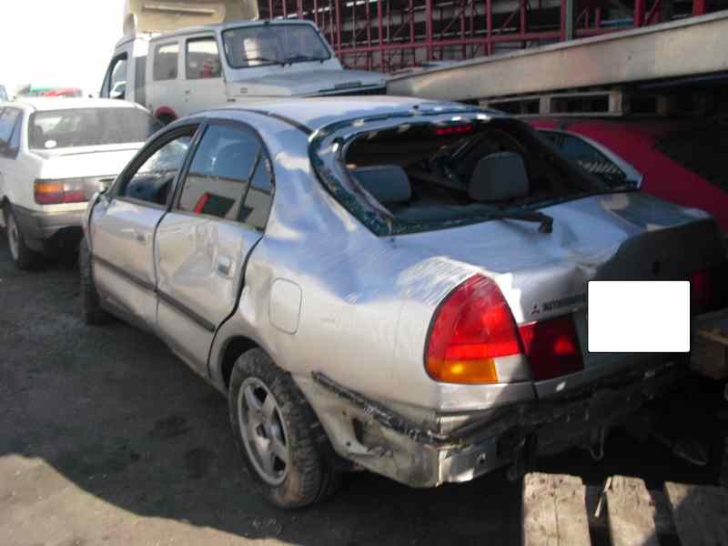 mitsubishi carisma berina 5 (da0) del año 1997