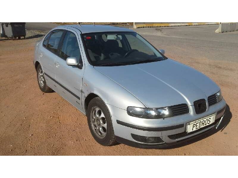 seat toledo (1m2) del año 2000
