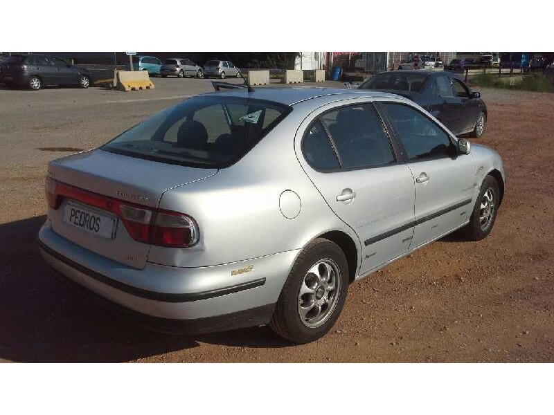 seat toledo (1m2) del año 2000