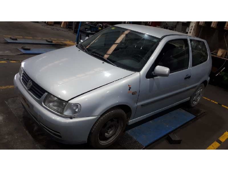 volkswagen polo berlina (6n1) del año 1998