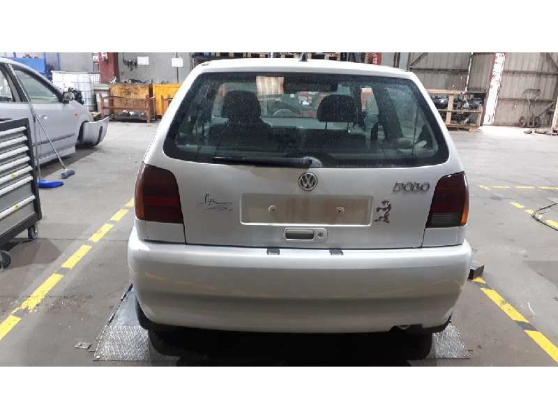 volkswagen polo berlina (6n1) del año 1998