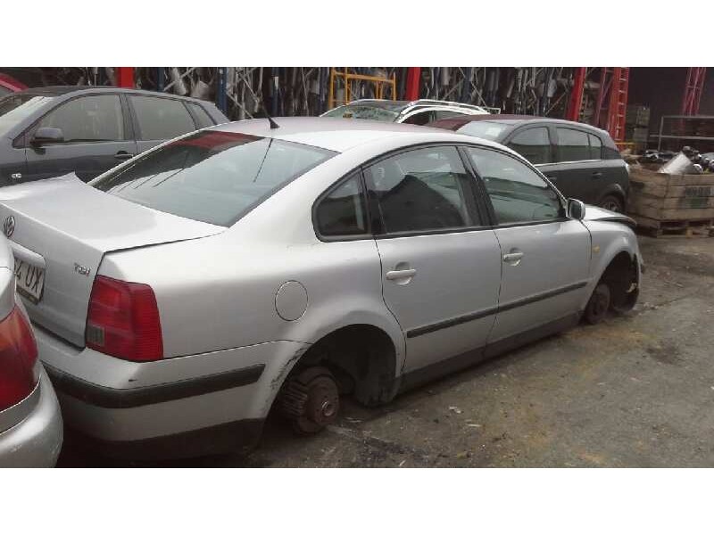 volkswagen passat berlina (3b2) del año 1998