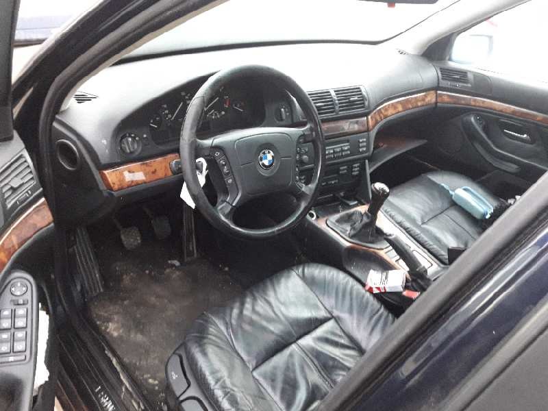 bmw serie 5 berlina (e39) del año 1998