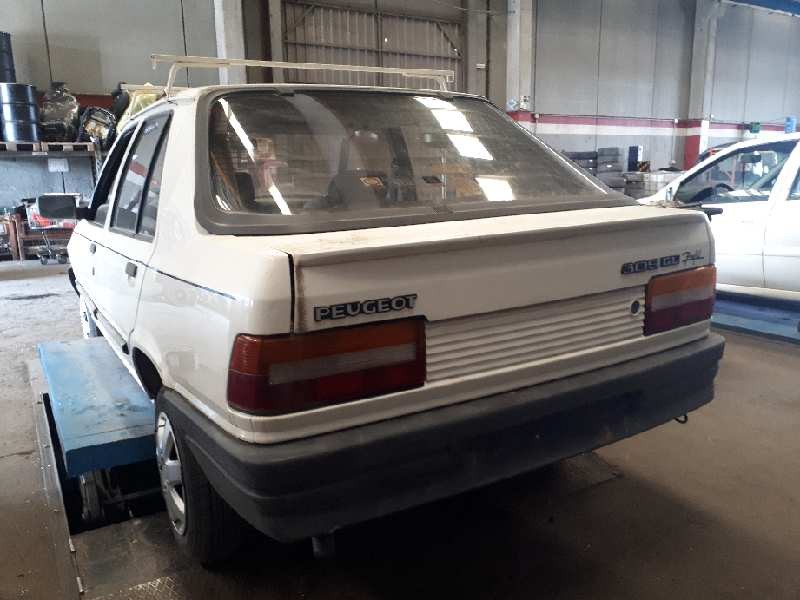 peugeot 309 del año 1989