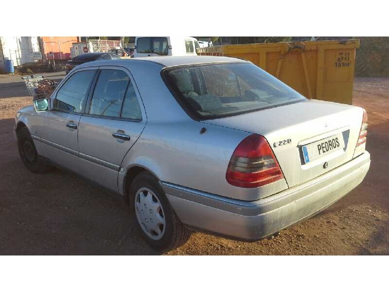 mercedes-benz clase c (w202) berlina del año 1996