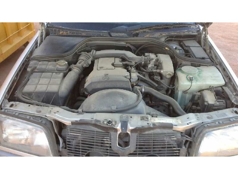 mercedes-benz clase c (w202) berlina del año 1996