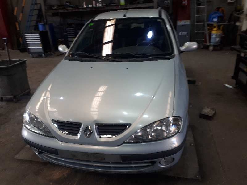 renault megane i fase 2 berlina (ba0) del año 1999