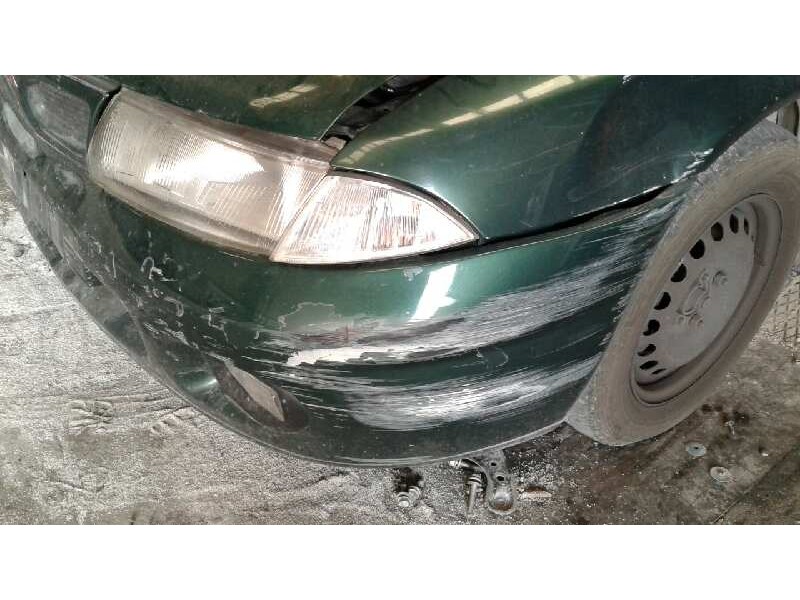 mitsubishi carisma berina 5 (da0) del año 1998