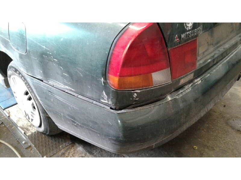 mitsubishi carisma berina 5 (da0) del año 1998