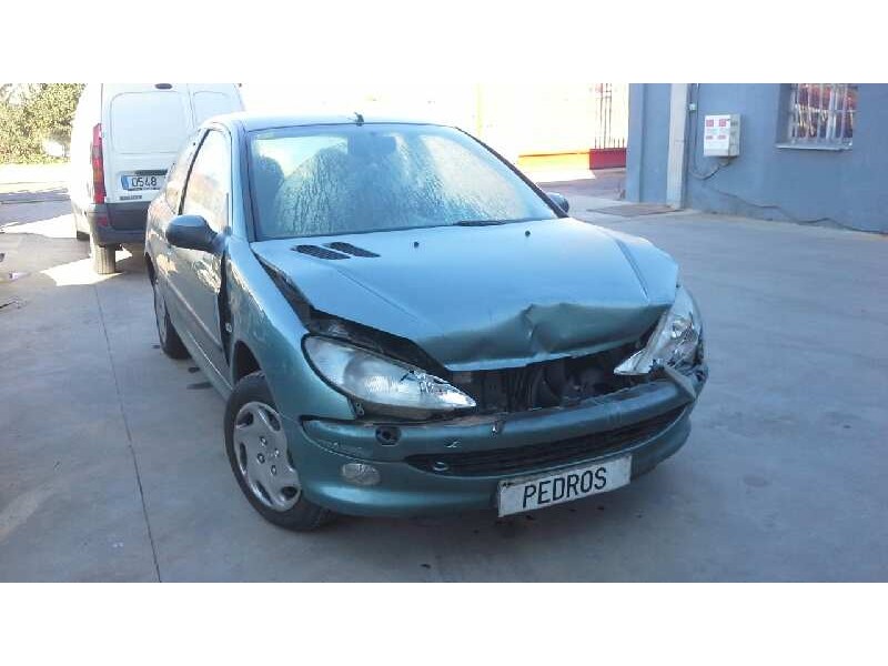 peugeot 206 berlina del año 1999