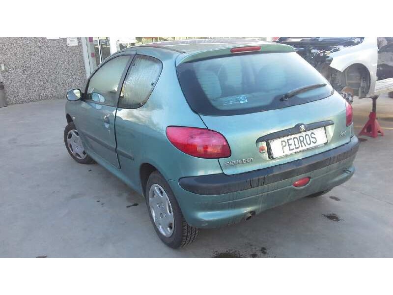 peugeot 206 berlina del año 1999