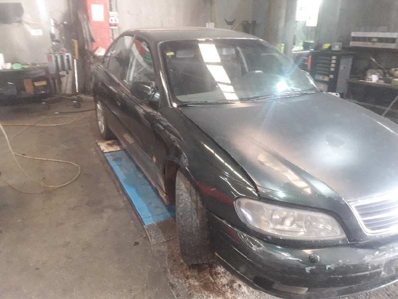 opel omega b del año 2000