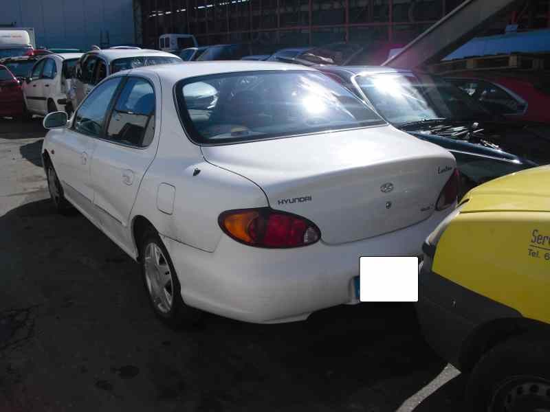 hyundai lantra berlina (rd) del año 1998