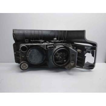 Recambio de faro derecho para renault premium route 2006 fg 4x2 larga distancia referencia OEM IAM   