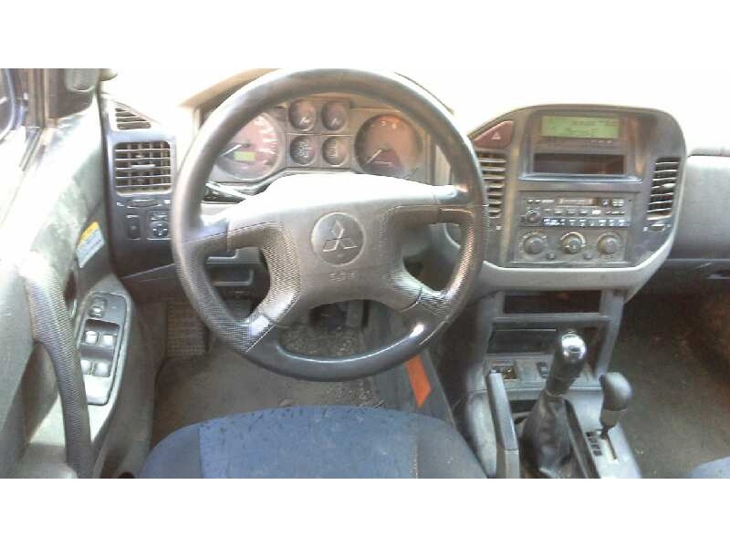 mitsubishi montero (v60/v70) del año 2000