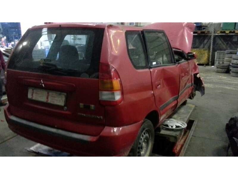 mitsubishi space star (dg0) del año 2000