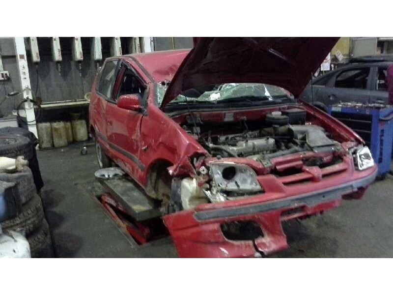 mitsubishi space star (dg0) del año 2000