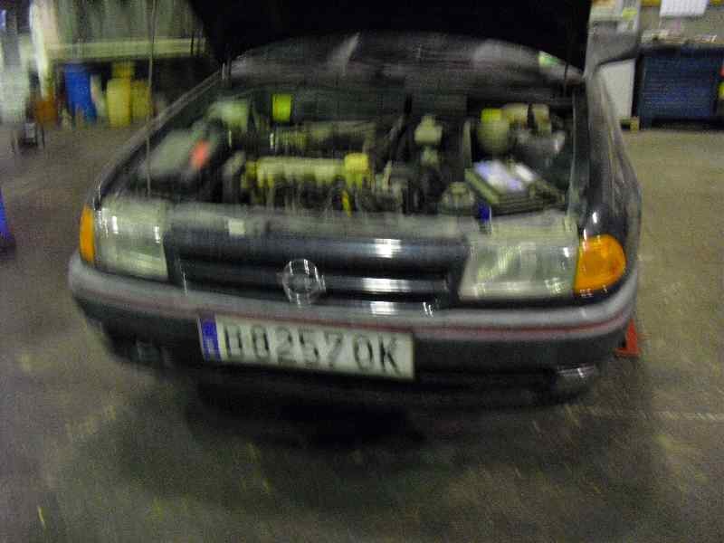 opel astra f berlina del año 1993