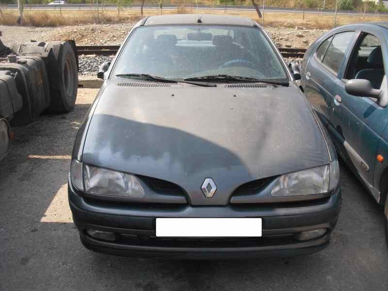 renault megane i berlina hatchback (ba0) del año 1997