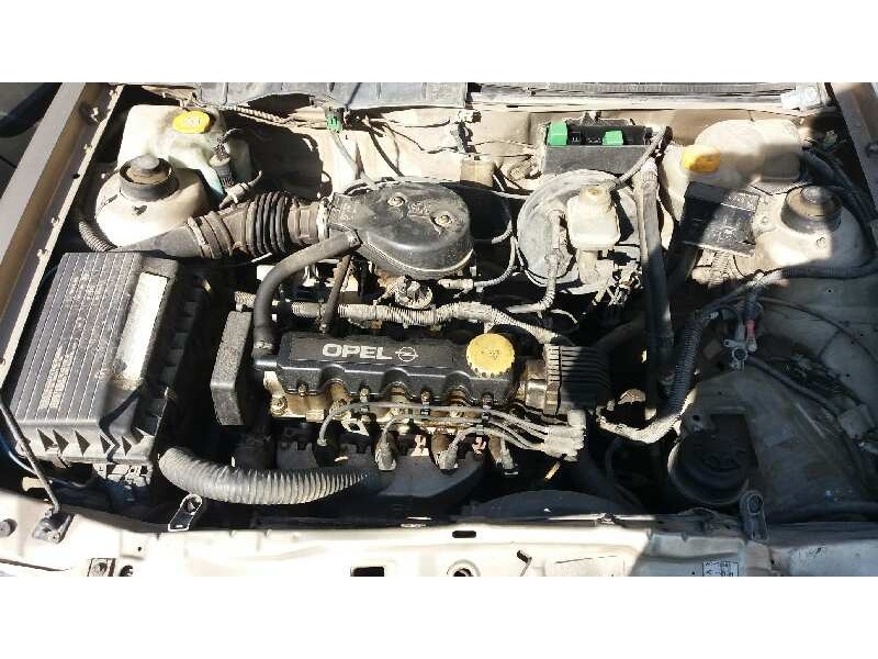 opel astra f caravan del año 1997
