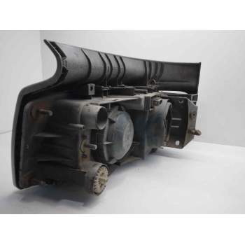 Recambio de faro derecho para renault premium route 2006 fg 4x2 larga distancia referencia OEM IAM   