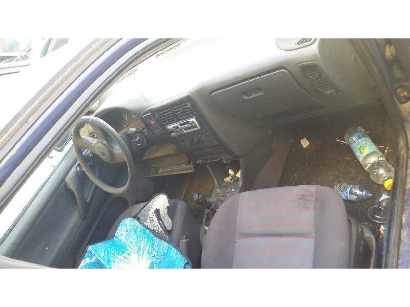 volkswagen polo berlina (6n1) del año 1994