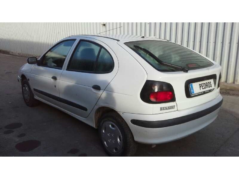 renault megane i berlina hatchback (ba0) del año 1998