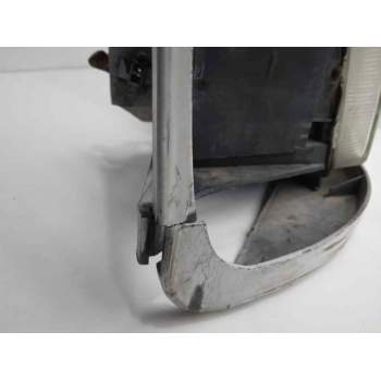 Recambio de faro derecho para renault premium route 2006 fg 4x2 larga distancia referencia OEM IAM   