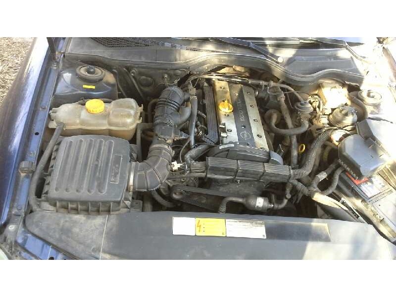 opel omega b del año 1999