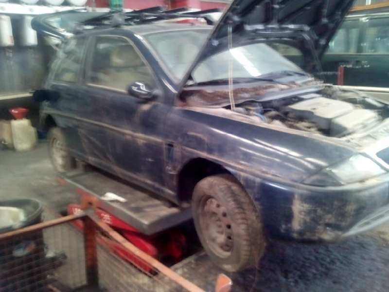 lancia lancia y del año 1999