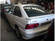 ford escort berlina/turnier del año 1995 2