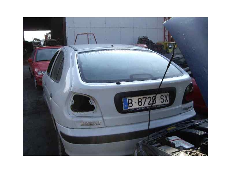 renault megane i berlina hatchback (ba0) del año 1997
