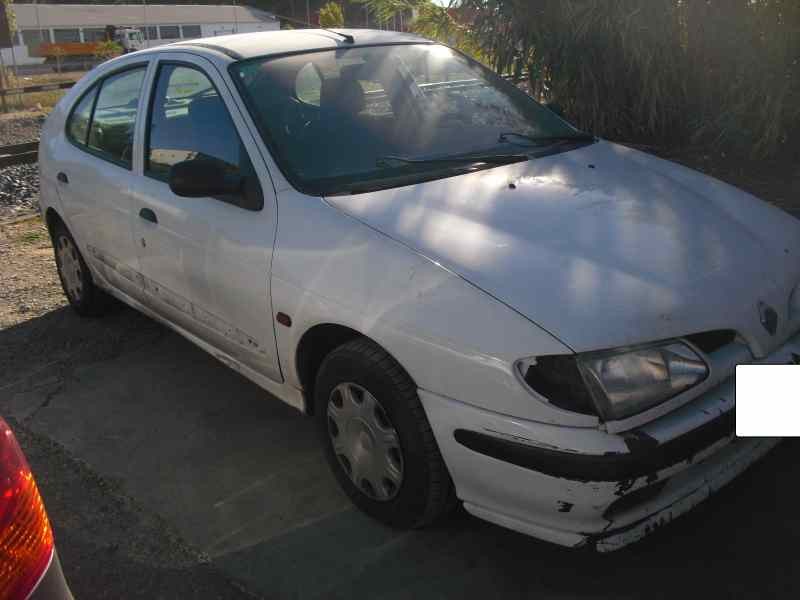 renault megane i berlina hatchback (ba0) del año 1998